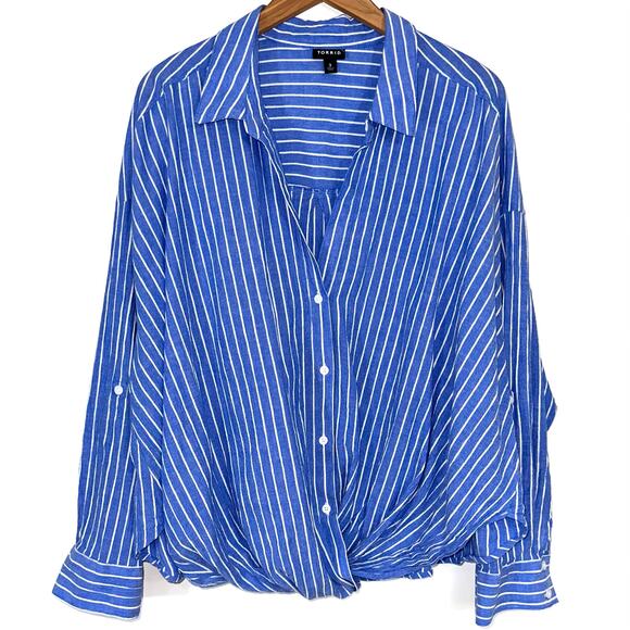 Torrid Blue Stripe Twist Front Button Up Shirt Size 3X - Picture 2 of 13
